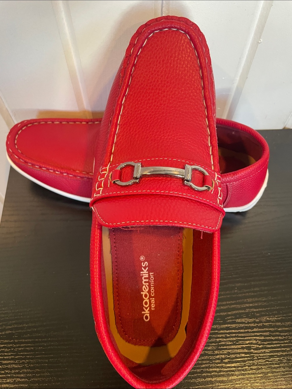 Akademiks Tom Casual Slip On  Loafers Shoes Red men’s size 8